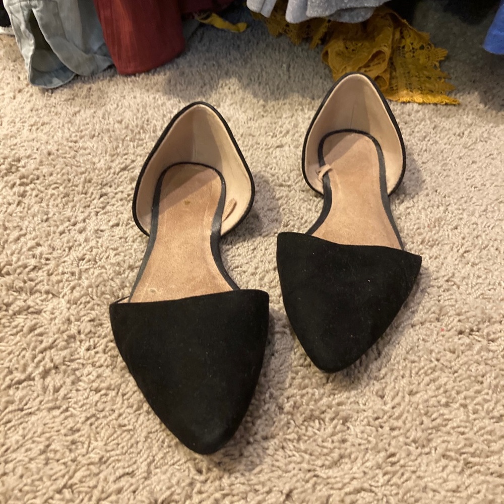 Black old navy pointed flats size 8